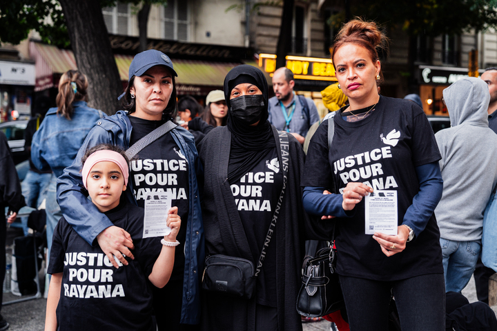 https://backend.streetpress.com/sites/default/files/halima_soeur_de_coeur_de_rayana_avec_masque_et_des_proches.jpg
