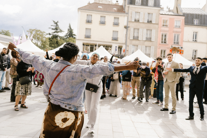 https://backend.streetpress.com/sites/default/files/manifestation_sur_le_parvis_de_l_copie_2.jpg