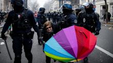 France, Paris, Bordeaux, Lille, Manifestations, Intersyndicale, gouvernement, manifestants, CRS, BRAV-M, violences, police, maintien de l'ordre, prefecture, prefet, arrestations, interpellations, interview, Laurent Nunez, Didier Lallement, Emmanuel Macron