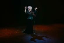 drag-queen, émission, Télévision, TF1, Chanteuse, Théâtre, queer, LGBTI, Performance, cyberharcèlement, Harcelement, Musique, Homophobie